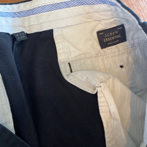 J crew 484 Essential broken-in Chinos in black. Excellent condition and quality! - Picture 3 of 8